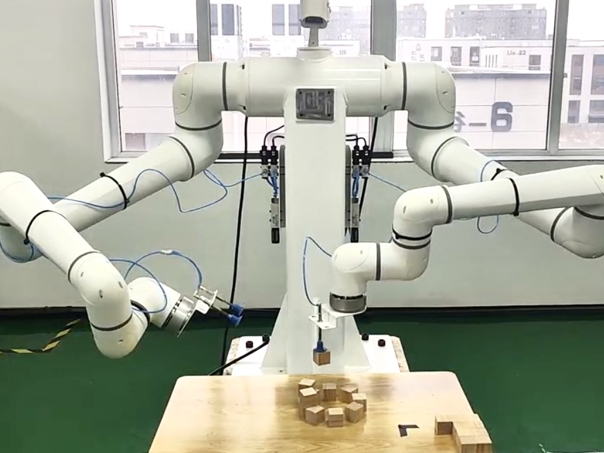 飛魚首臺雙臂協同防爆機器人正式面世